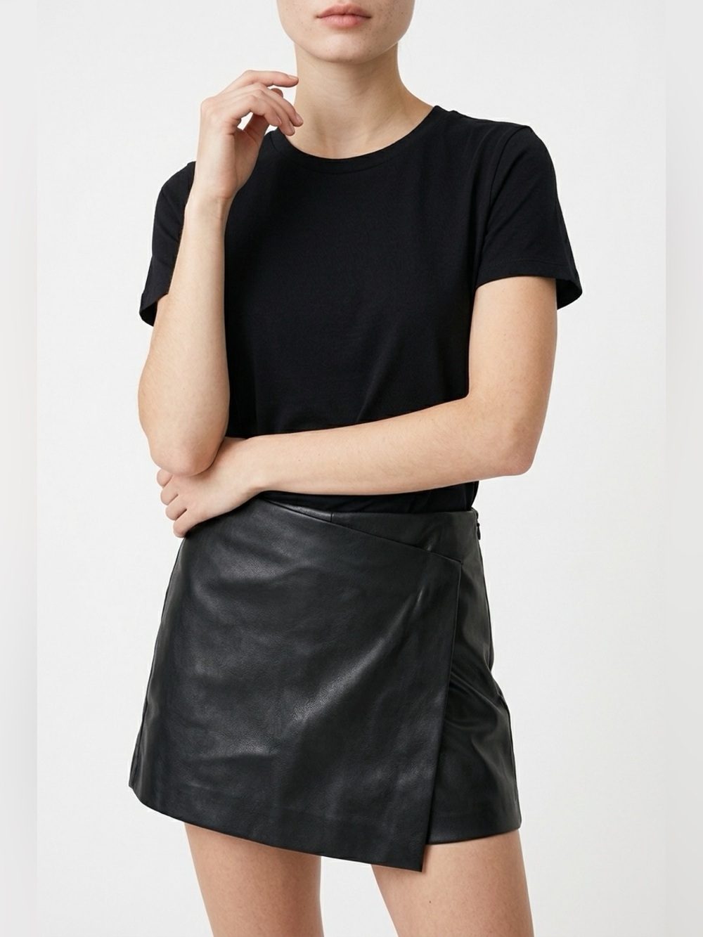 Melissa Nepton Buttery soft Vega skort
